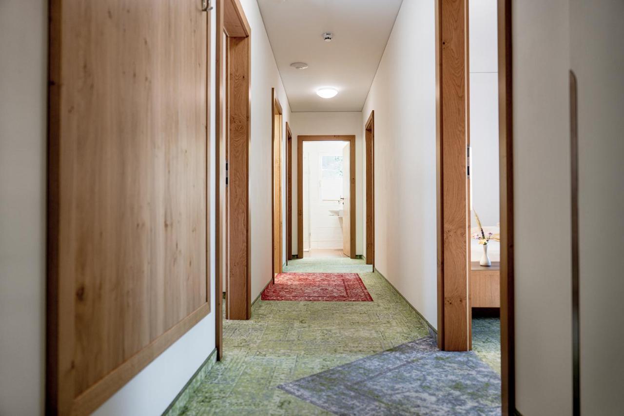 Die Barbara Appartements & Zimmer Schladming Exterior photo